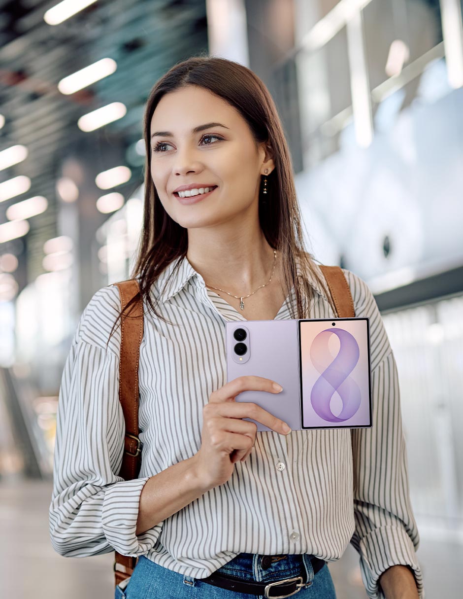 Samsung Fold8 super AMOLED plus 7.6 pulgadas